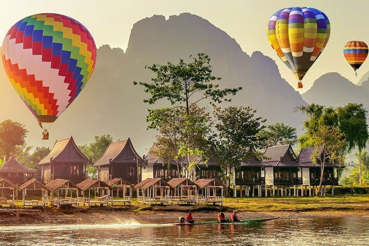 Sunrise Hot Air Balloon Over Vang Vieng: Karst Views & River Valleys photo 6