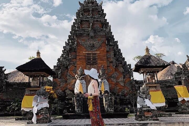 Ubud Full-Day Private Tour — Waterfall, Monkey Forest & Rice Terrace Experience photo 4