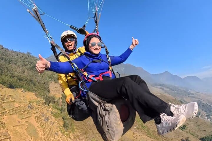 Sapa Tandem Paragliding: 1-Hour Flight Over Fansipan & Muong Hoa Valley photo 1