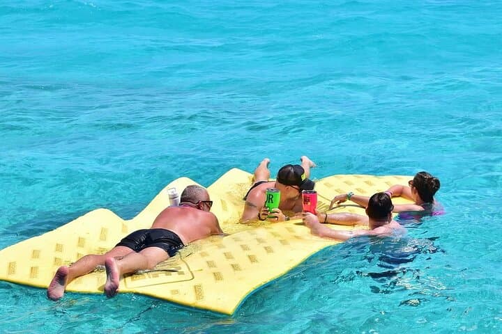 Isla Mujeres Catamaran Cruise: Snorkel, Open Bar & Ice Bar Day Trip photo 5