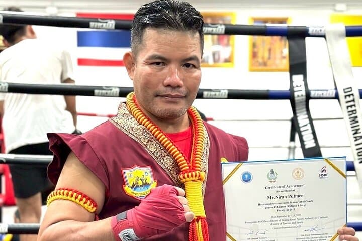 Private Muay Thai Class at Watchara Muay Thai Gym, Bangkok — 90‑Minute Training photo 4