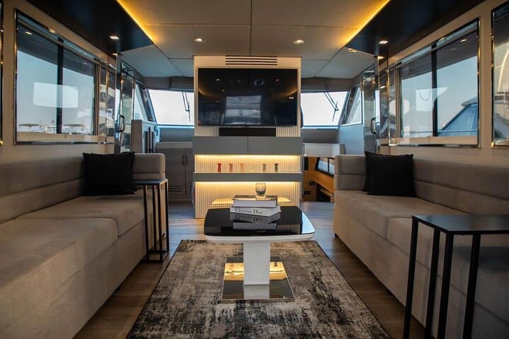 Dubai Harbour Private Yacht Cruise: Sunset, Skyline & Iconic Sights photo 6