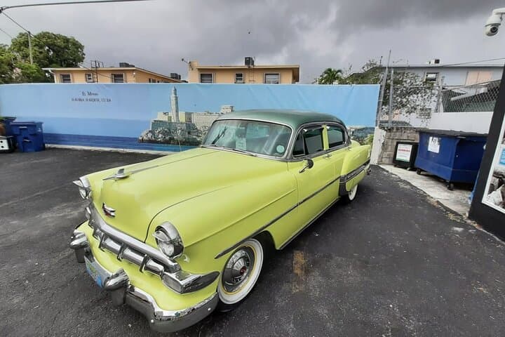 Miami Private Walking Tour — Explore the City Like a Local photo 4