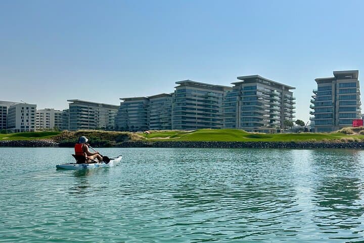 Kayak the Raha Canals and Mangroves: Abu Dhabi One-Hour Kayak Experience photo 3