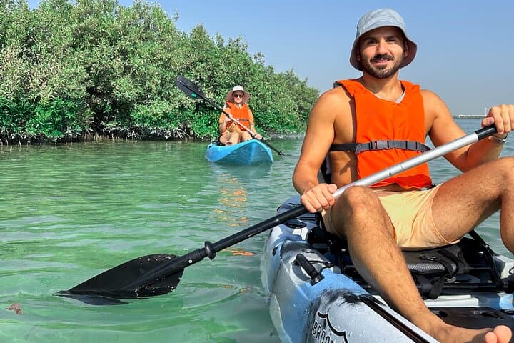 Kayak the Raha Canals and Mangroves: Abu Dhabi One-Hour Kayak Experience