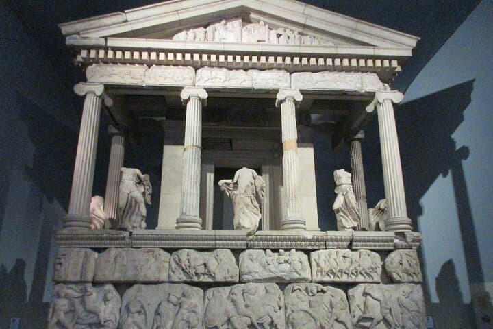 British Museum Private Highlights Tour with Blue Badge Guide photo 5