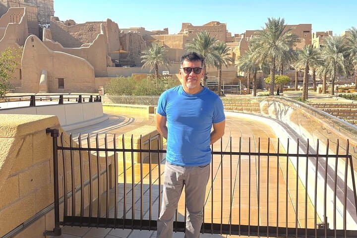 Explore Riyadh: Masmak Fort, Souq al Zal and Diriyah Guided Cultural Tour photo 3