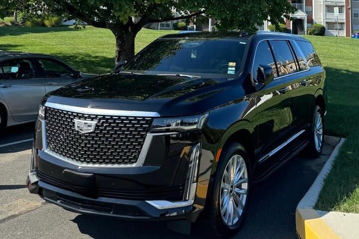 Seamless Orlando Airport Transfers: Private Door-to-Door Service to Disney & Universal photo 2