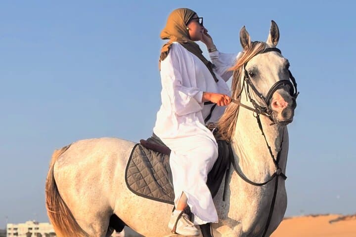 Horseback Riding on Essaouira's Atlantic Beaches — Scenic One-Hour Rides & Practical Tips photo 4