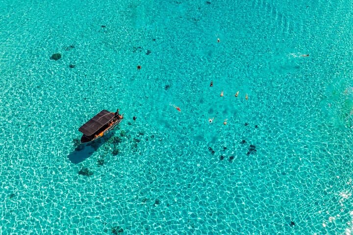 Bora Bora Full-Day Water Combo: Snorkel, Jet Ski & Motu Lunch photo 3