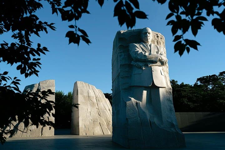 Washington DC After Dark: Night Tour of Iconic Monuments & National Mall photo 4
