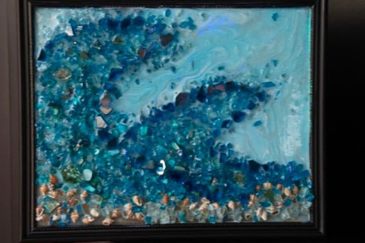 Create a Mosaic Resin Frame in Detroit — 1‑Hour Instructor‑Led Workshop photo 3