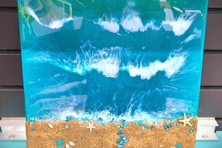 Resin Beach Scene Experience in Detroit — Hands-On Beach-Themed Resin Workshop (90 min)