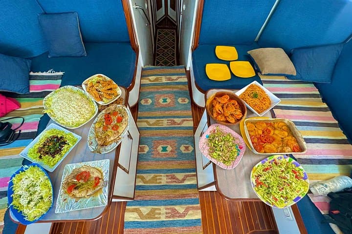 Private Hurghada Boat Charter to Giftun Islands — Snorkel, Dolphins & Hidden Reefs photo 4
