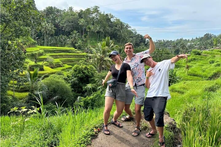 Ubud Half-Day: Monkey Forest, Tegalalang Rice Terraces & Tegenungan Waterfall photo 2