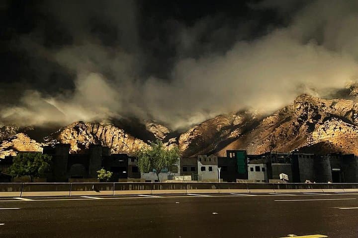 Madinah Islamic Heritage Tour: Key Sites, Uhud Battlefield & Historic Mosques photo 2