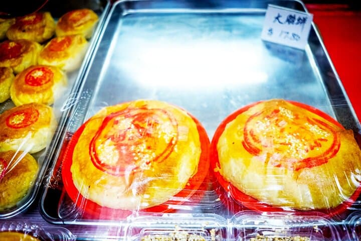 Chinatown Singapore Food Tour: Flavors & Street Eats Walking Tour photo 1