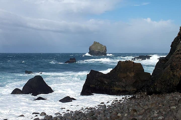 Witness the 2026 Solar Eclipse from Iceland’s Golden Circle and Reykjanes Peninsula photo 4