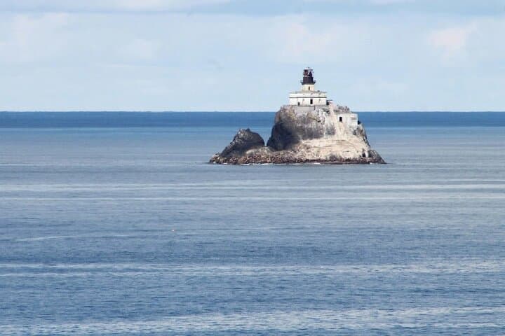 Private Full-Day Oregon Coast Tour from Portland — Cannon Beach, Tillamook & Cape Meares photo 4