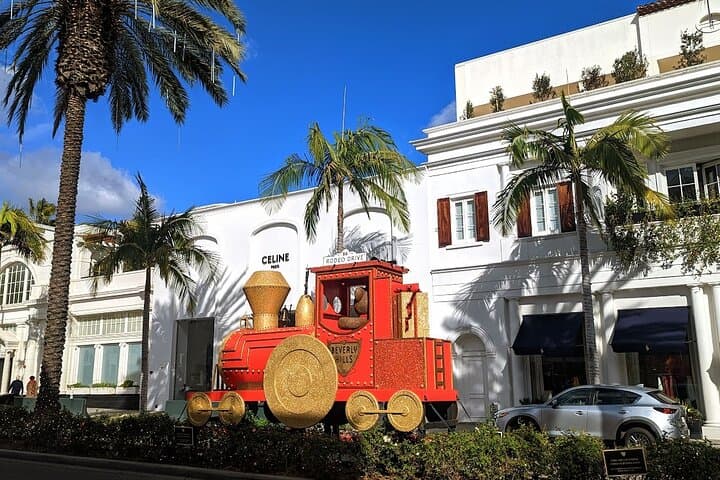 Discover Los Angeles: Ultimate Sightseeing Experience photo 6