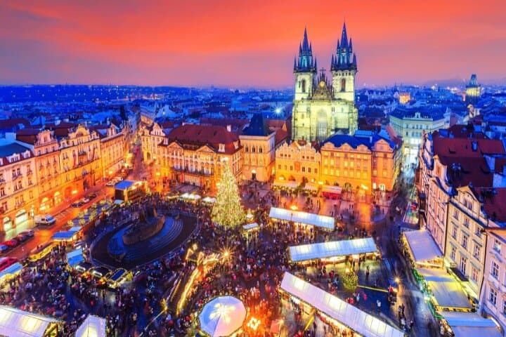 Prague Christmas Sparkle: Self-Guided Walking Tour with App (2–3 hrs)