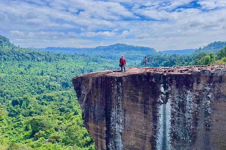 Phnom Kulen Waterfall Day Tour from Siem Reap: River of a Thousand Lingas and Reclining Buddha photo 4