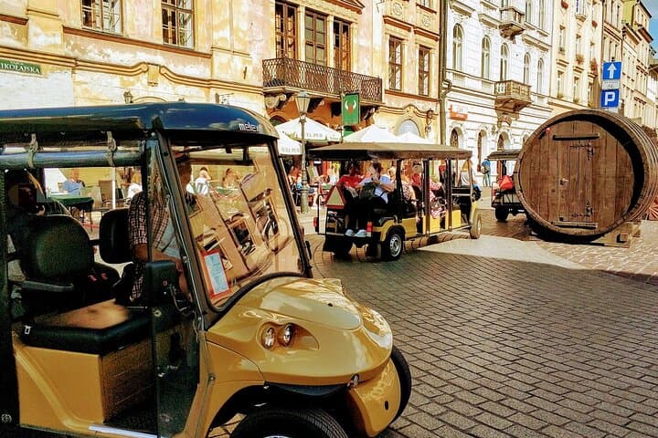 Krakow Old Town Golf Cart Tour & Guided Wawel Castle Visit photo 3