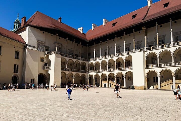 Krakow Old Town Golf Cart Tour & Guided Wawel Castle Visit photo 5