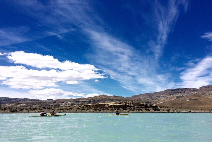 Darwin Experience: Patagonia 4x4 and Kayak Kayaking on the Santa Cruz River photo 6