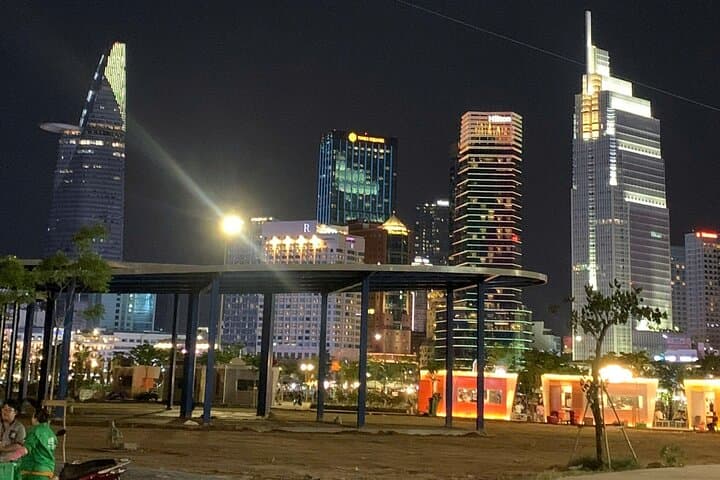 Saigon City Walking Tour: Notre-Dame, Riverside & Landmark 81 at Dusk photo 6