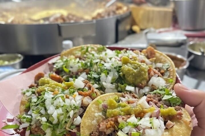 Lucha Libre in Mexico City: Arena México Evening with Taco Dinner