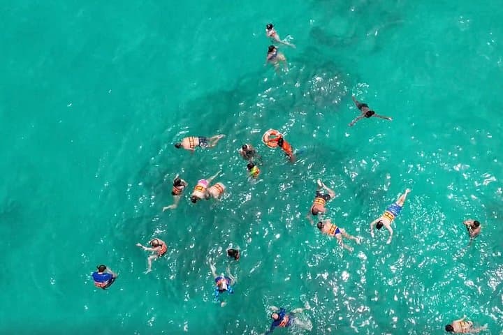 Punta Cana Catamaran Party Cruise with Snorkeling and Natural Pool photo 5