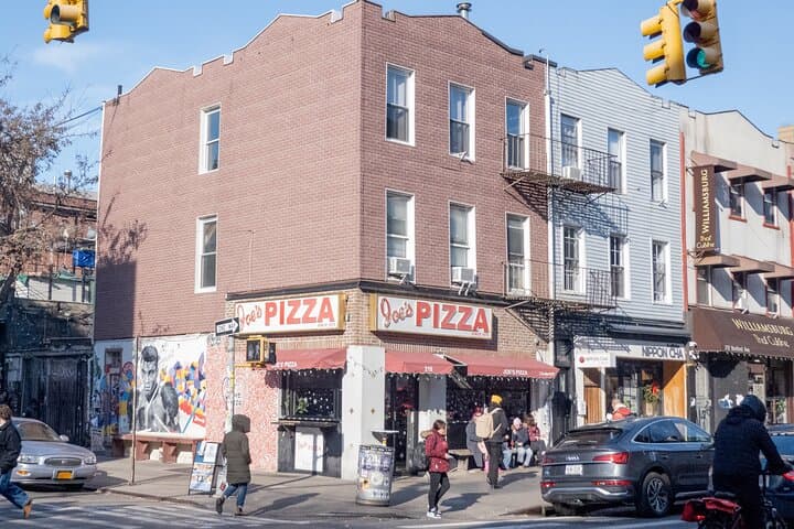 Williamsburg Pizza and Brews Tour: Four-Slice Brooklyn Food Walk photo 6