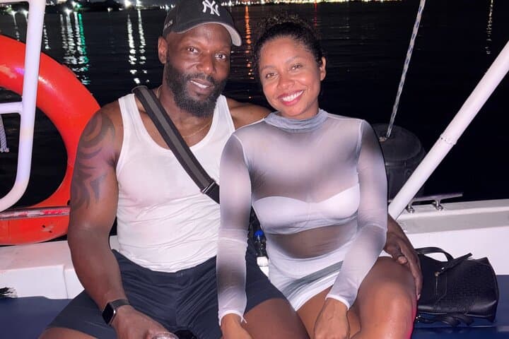 Boat Party in Cartagena Bay — 2-Hour Open-Bar Speedboat Cruise photo 1
