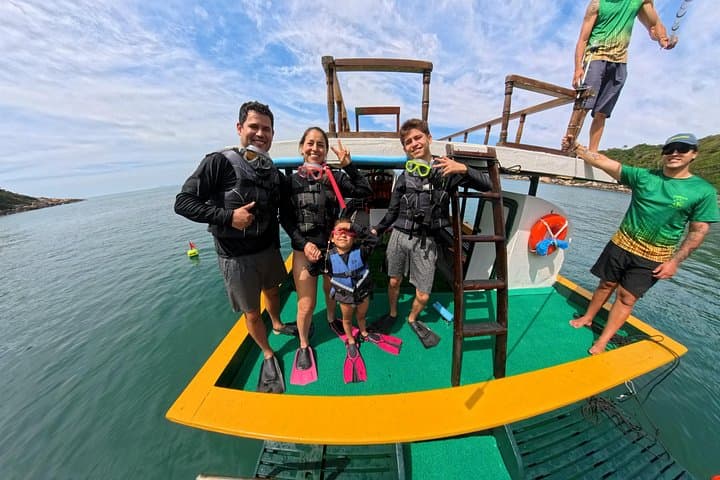 Snorkeling Macuco Island: Zimbros Ecotour with Underwater Photos photo 3