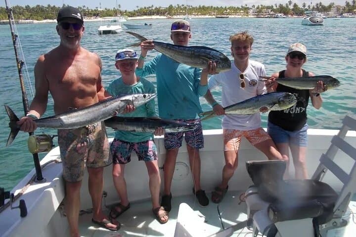 Punta Cana Deep-Sea Pro Fishing Adventure — Mahi, Tuna & Sailfish Charter photo 2