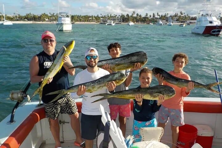 Punta Cana Deep-Sea Pro Fishing Adventure — Mahi, Tuna & Sailfish Charter