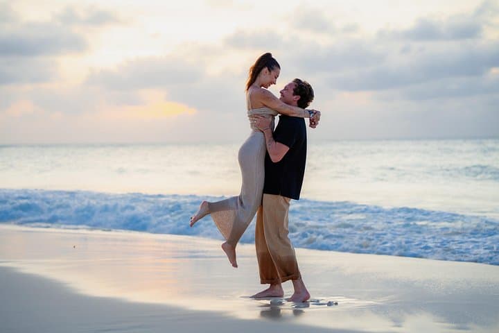 Sint Maarten Private Sunrise & Sunset Beach Photoshoot — Capture Golden-Hour Portraits photo 1