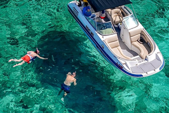 Private Aruba Boat Tour Snorkeling — Best Reefs, Beaches & Mangroves photo 1