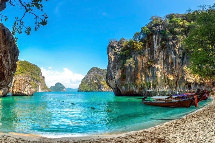 Hong Islands Sunset Tour: Bioluminescent Plankton, Snorkel & BBQ from Ao Nang