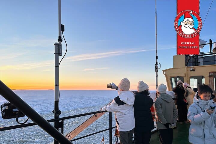 Icebreaker Arktis Cruise from Rovaniemi: Kemi Icebreaking & Ice-Floating Adventure photo 5