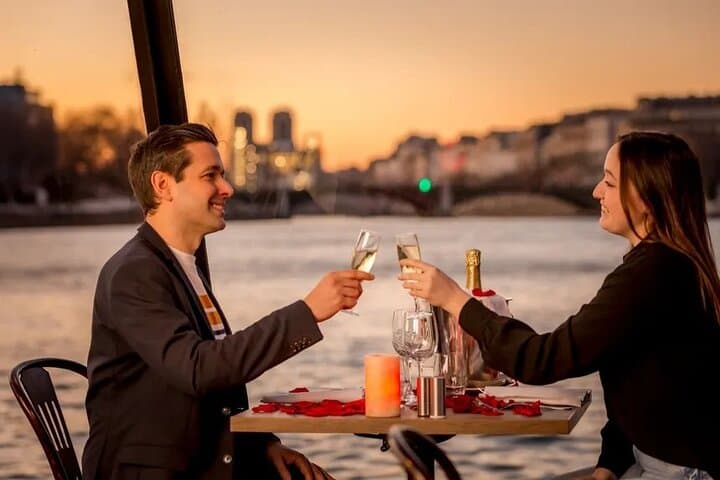 Seine River Dinner Cruise: Paris Night Views & Three-Course Cocotte Experience photo 6