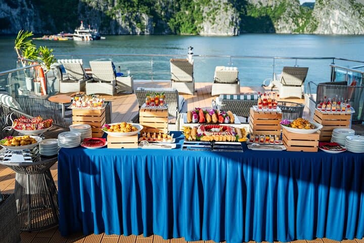 Luxury Day Cruise to Lan Ha Bay & Cat Ba from Hanoi — Kayak, Swim, Bike photo 5