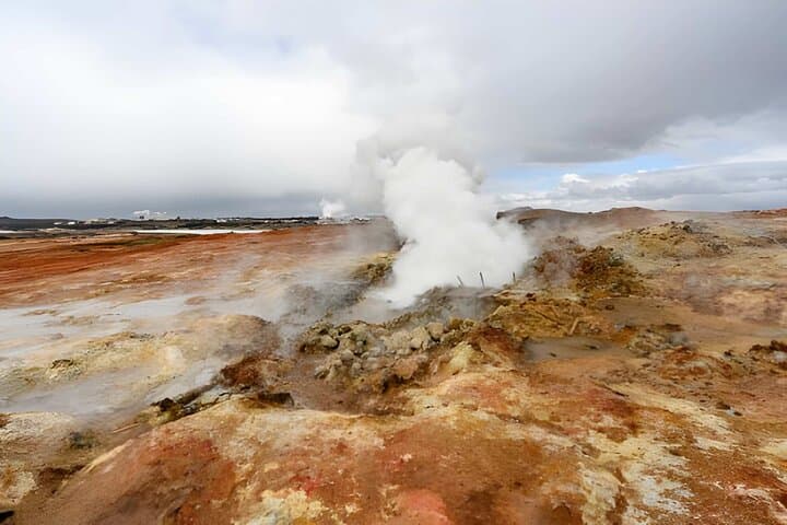 Watch the 2026 Total Solar Eclipse from Iceland’s Reykjanes Peninsula photo 6