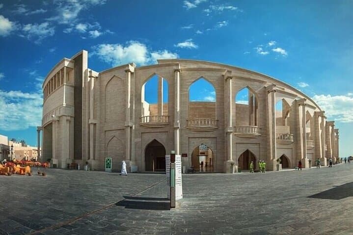 Doha City Sightseeing: Corniche, Souq Waqif & Cultural Highlights in 3–4 Hours