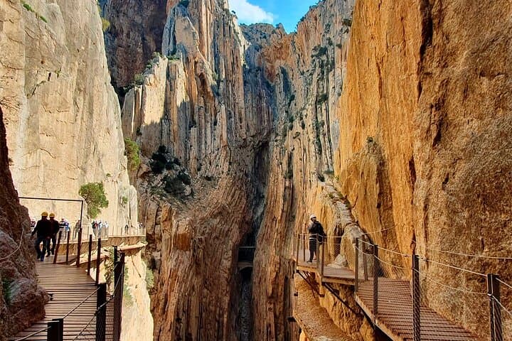 Caminito del Rey Guided Tour: Walk the Hanging Pathways of El Chorro photo 4