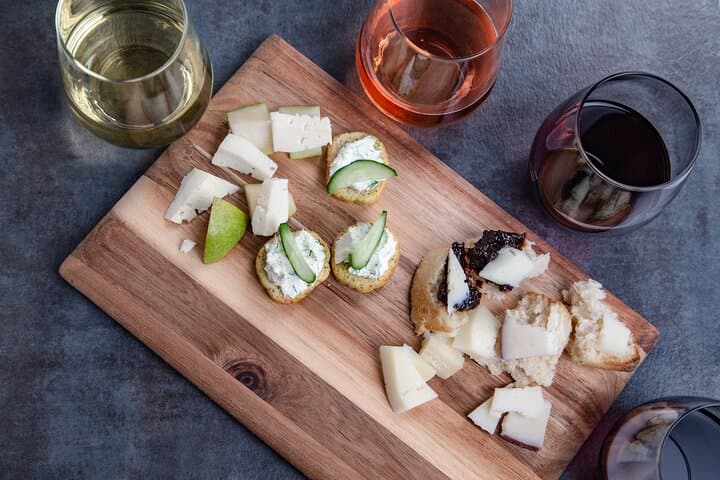 Private Winelands Tour: Franschhoek & Stellenbosch Wine Tasting from Cape Town photo 4