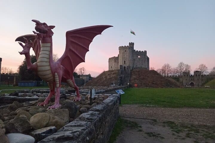 Explore Cardiff Like a Local: Private Walking Tour with a Local Guide photo 6