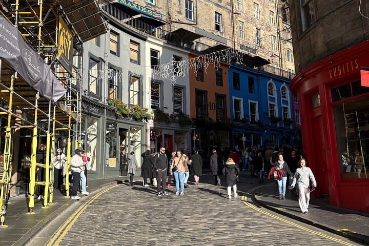 Edinburgh Like a Local: Private Custom Walking Tour photo 2
