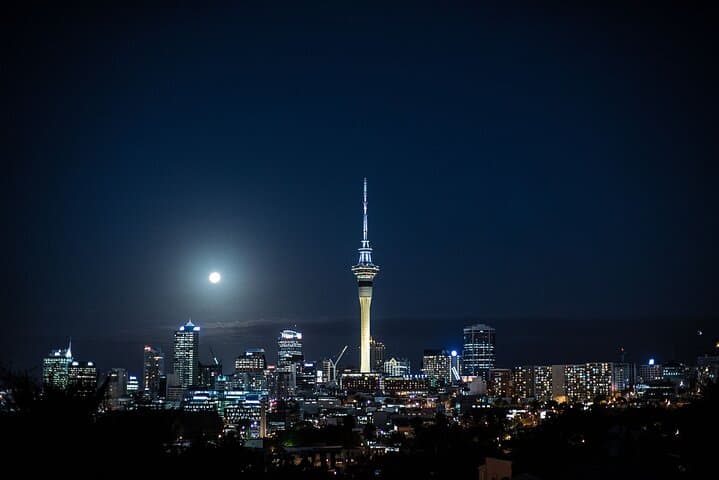 Auckland Golden-Hour Drive: Coastlines, Lookouts & Sunset Views photo 6